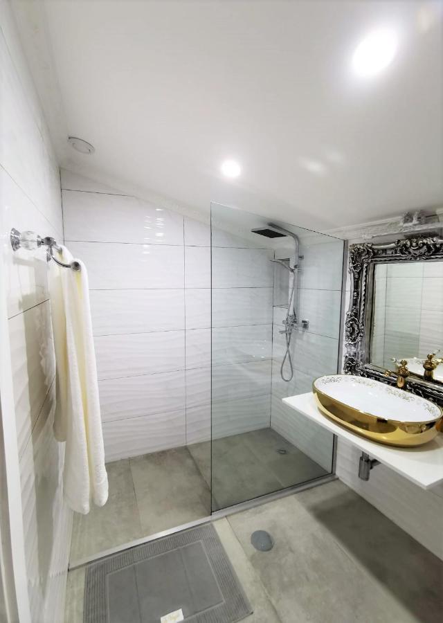 Le Vingale Appartement Funchal  Buitenkant foto